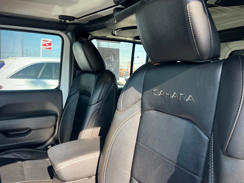 Used 2022 Jeep Wrangler Unlimited Sahara w/ Cold Weather Group image 42