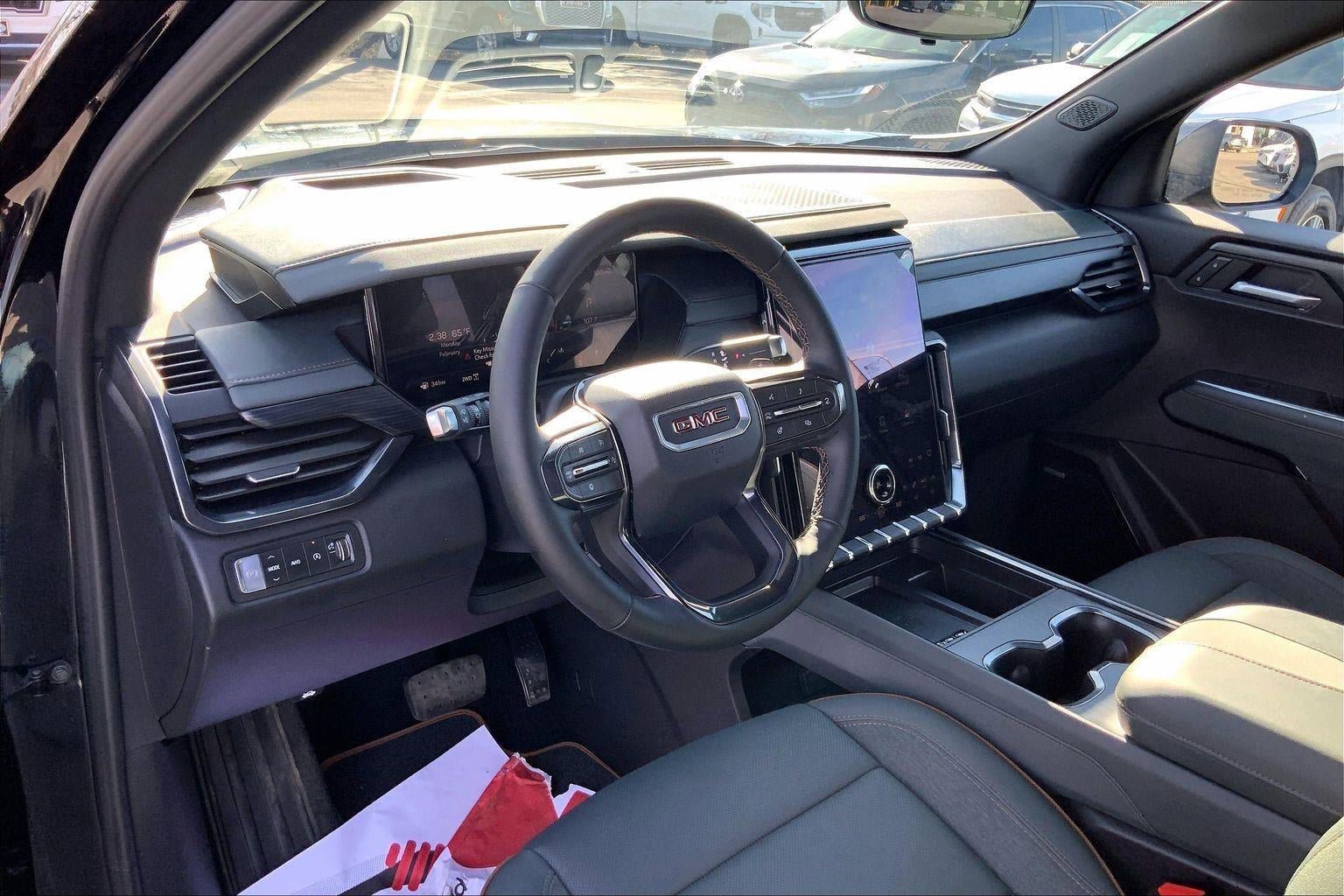 New 2026 GMC Acadia AT4 w/ Luxury Package image 7