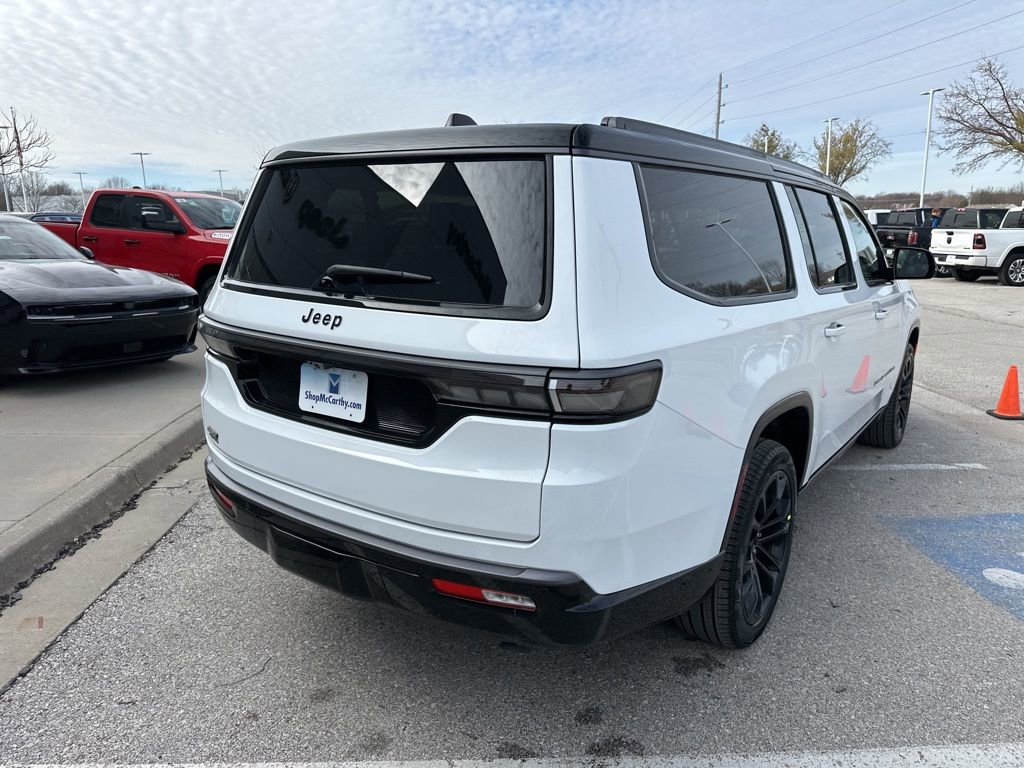 New 2026 Jeep Grand Wagoneer L Summit image 32