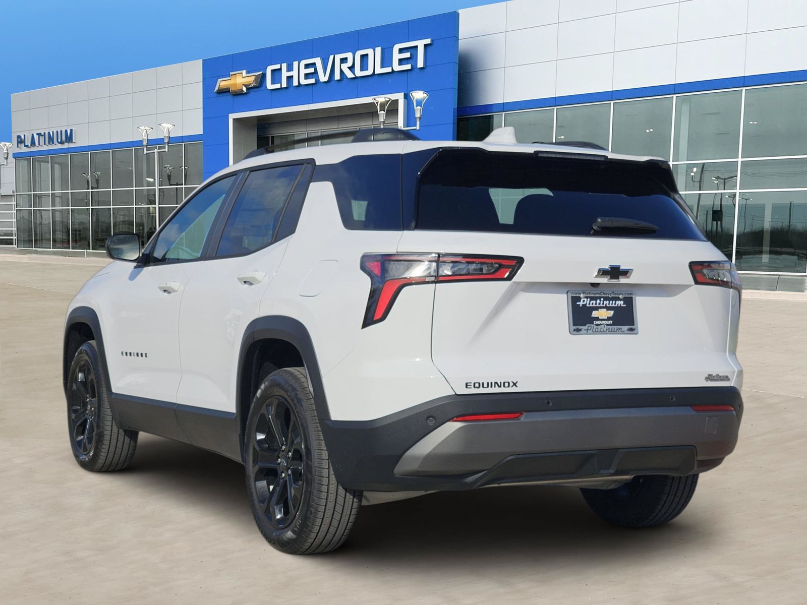 New 2027 Chevrolet Equinox LT w/ Convenience Package II FWD image 4