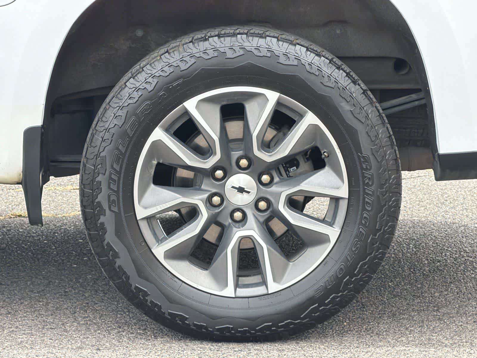 Used 2022 Chevrolet Silverado 1500 RST AWD/4WD image 25