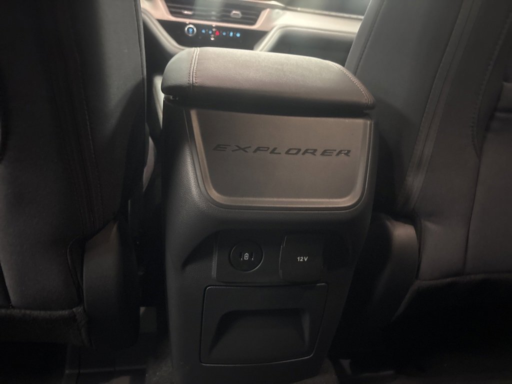 New 2025 Ford Explorer Active image 26