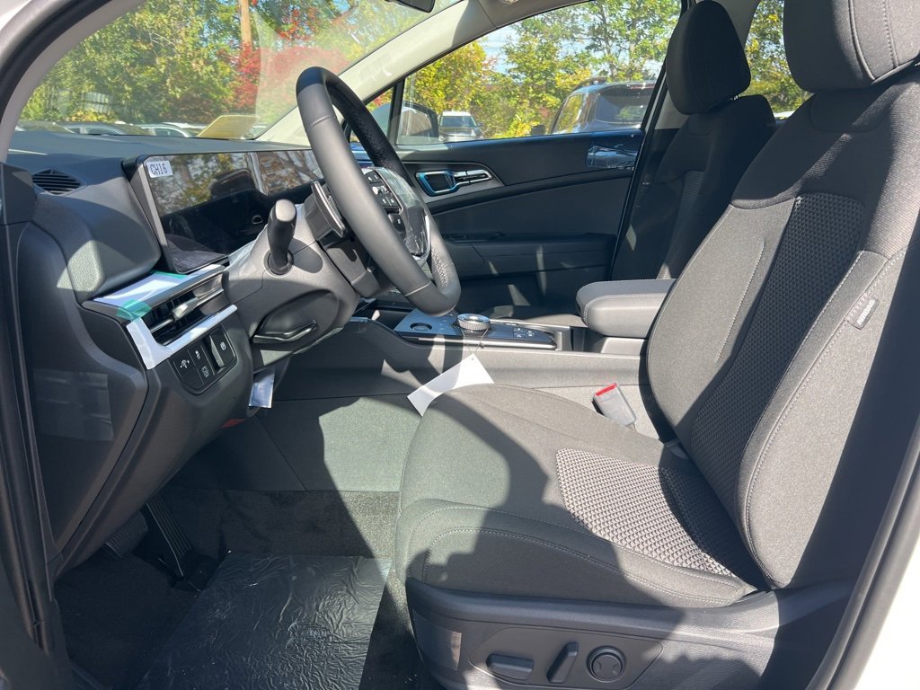 New 2026 Kia Sportage S image 8