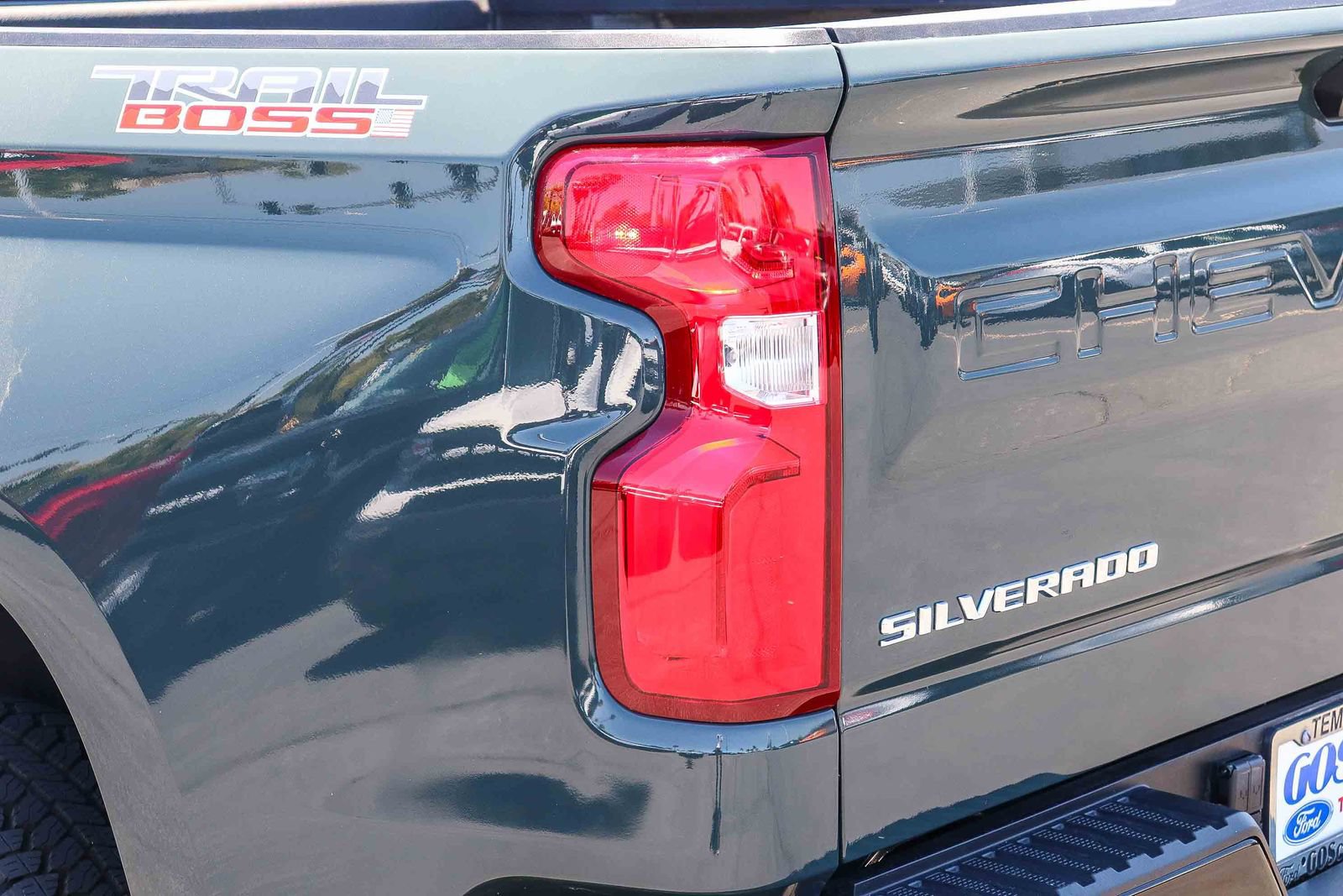 Used 2026 Chevrolet Silverado 1500 LT Trail Boss w/ Safety Package AWD/4WD image 7