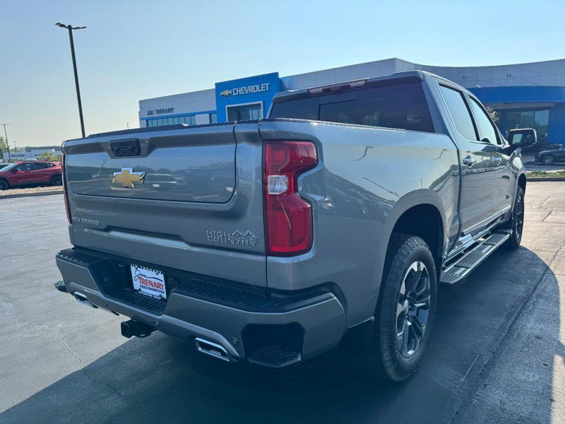 New 2026 Chevrolet Silverado 1500 High Country w/ Technology Package AWD/4WD image 32