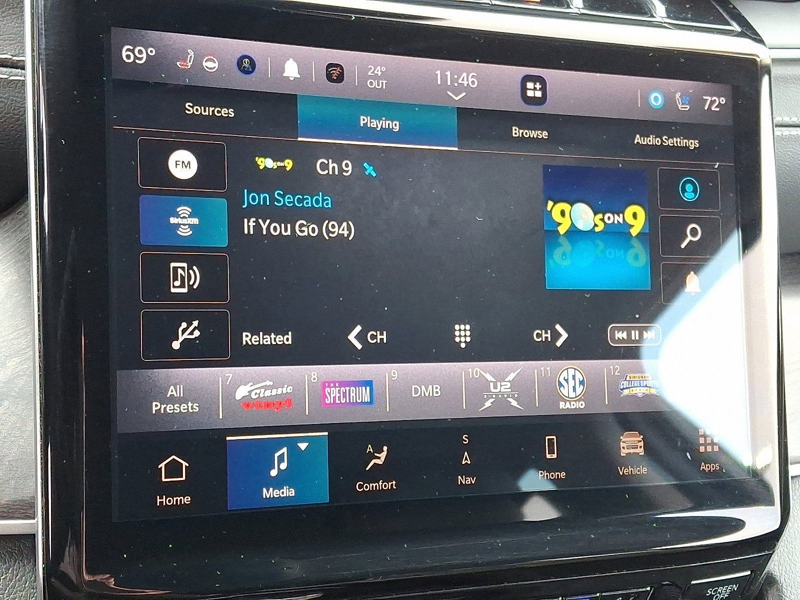 Used 2023 Jeep Grand Cherokee Limited w/ Luxury Tech Group II image 18