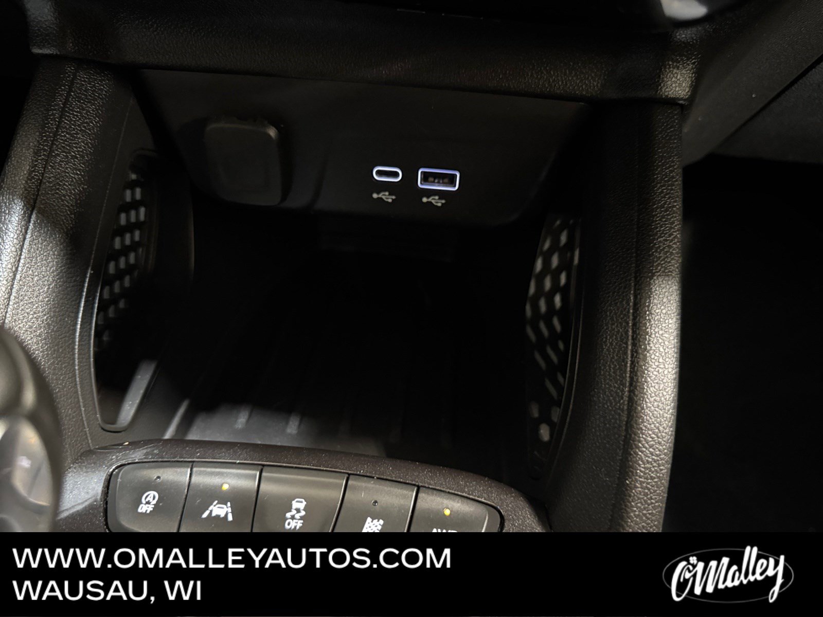 Used 2024 Chevrolet TrailBlazer ACTIV w/ Driver Confidence Package image 22