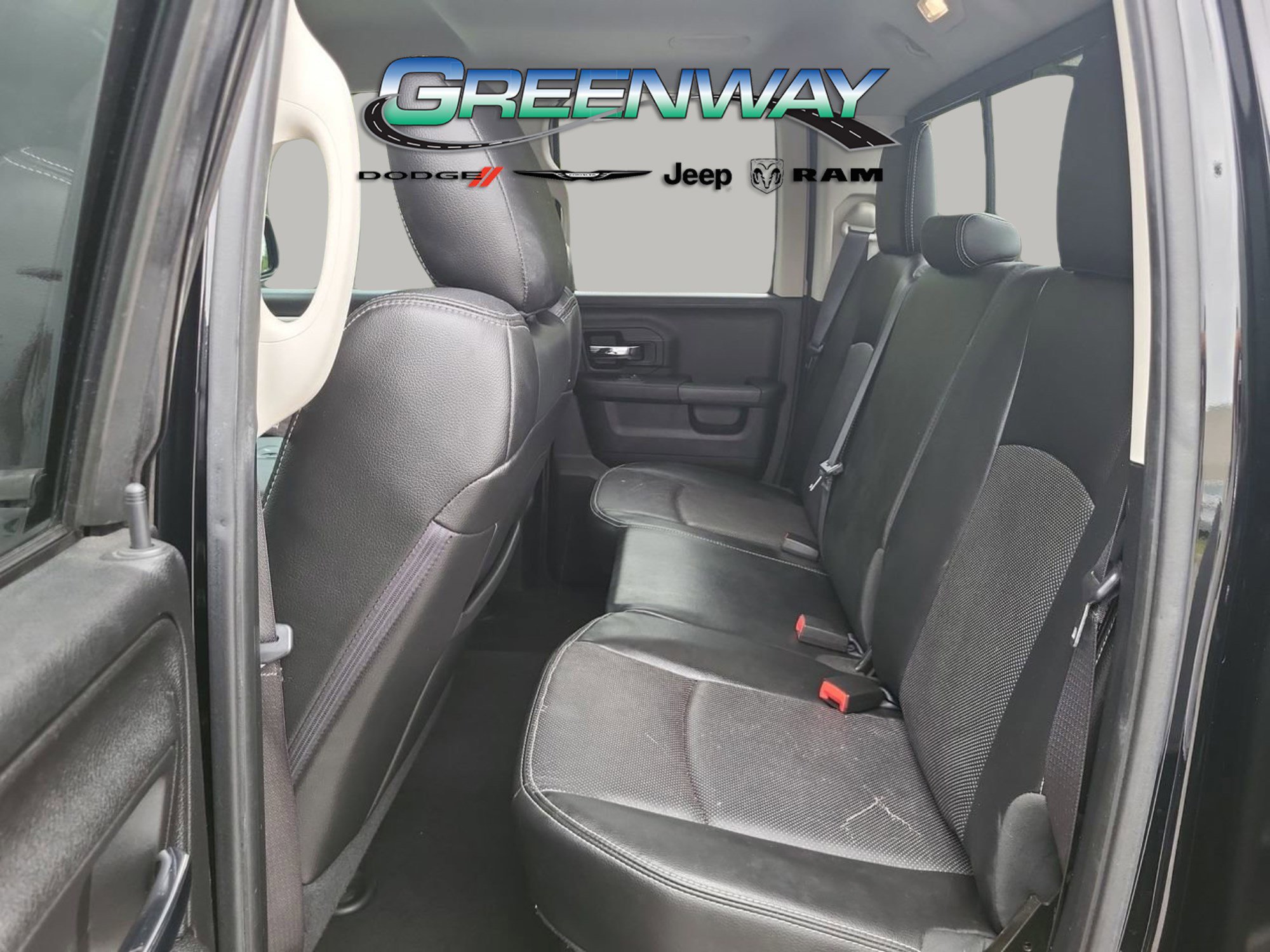Used 2015 RAM 1500 Sport w/ Convenience Group AWD/4WD image 14