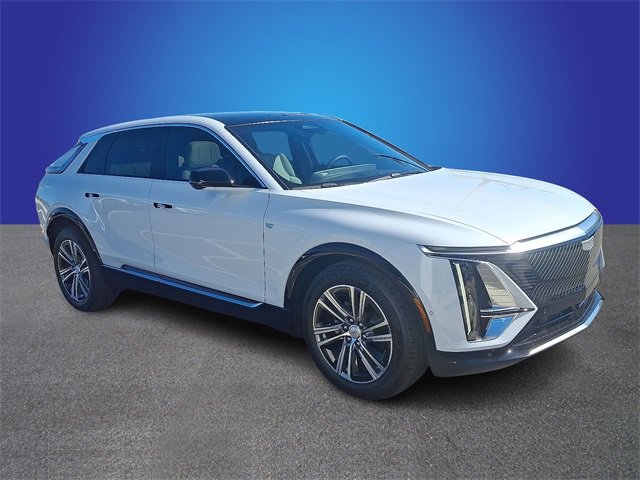 New 2026 Cadillac Lyriq Luxury image 3