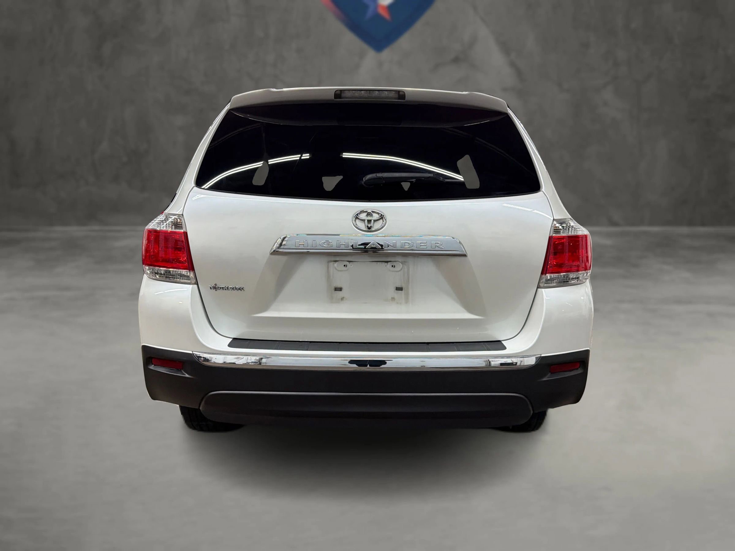 Used 2012 Toyota Highlander FWD image 13