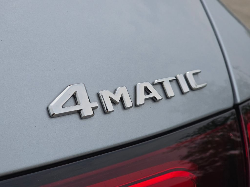 Used 2026 Mercedes-Benz GLC 300 4MATIC image 14