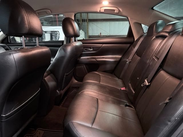 Used 2016 Nissan Altima 2.5 S w/ Power Driver Seat Package FWD image 11