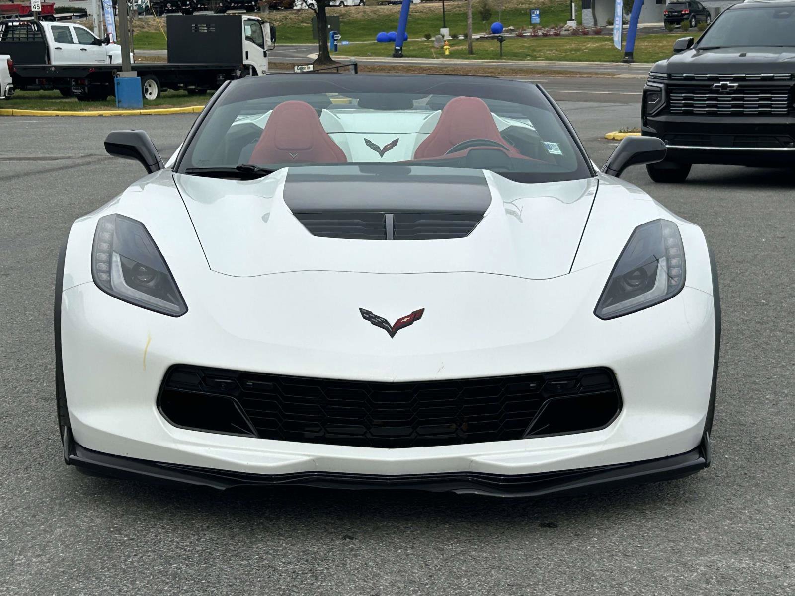Used 2016 Chevrolet Corvette Z06 w/ 2LZ Preferred Equipment Group image 8