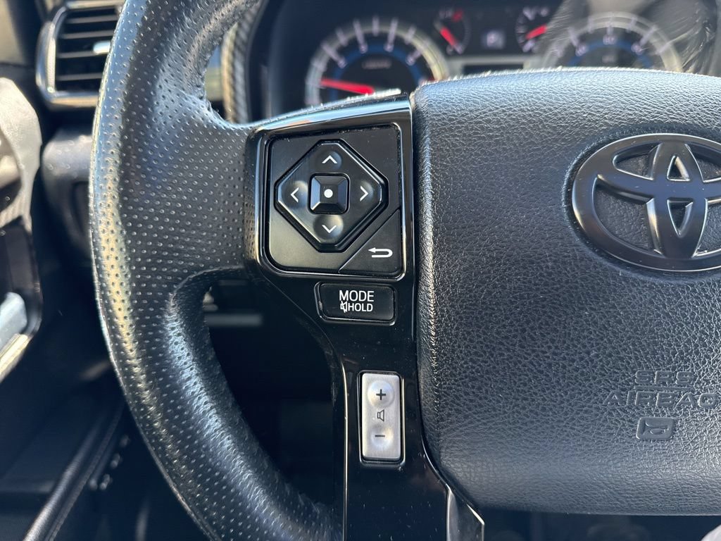 Used 2017 Toyota 4Runner Limited AWD/4WD image 13