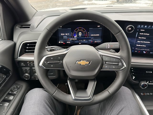 New 2026 Chevrolet Suburban LT w/ Comfort Package image 13