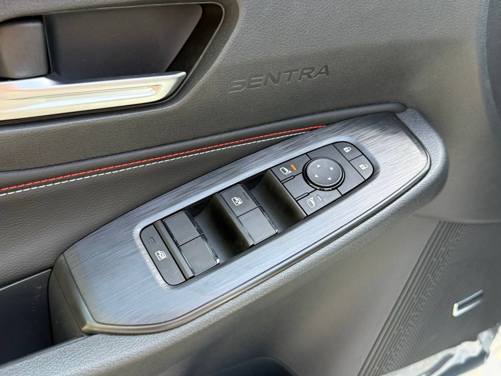 New 2026 Nissan Sentra SR w/ SR Premium Package FWD image 17