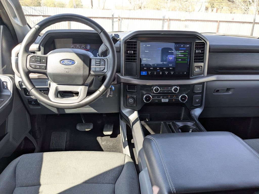 Used 2025 Ford F150 XLT w/ Equipment Group 301A Standard image 25
