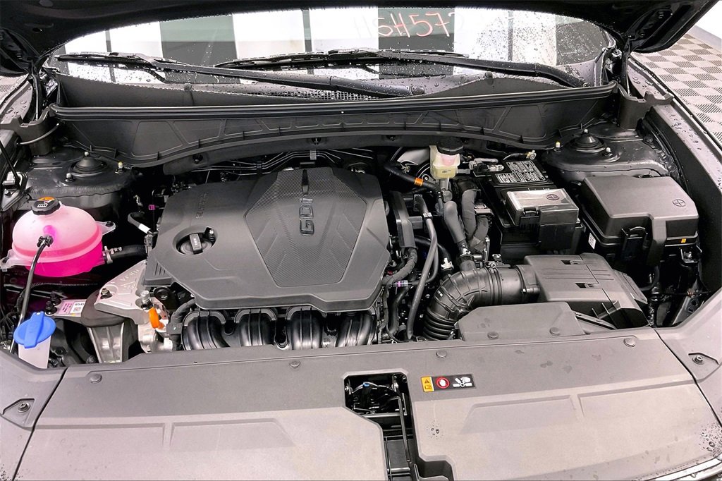 New 2025 Hyundai Tucson SE image 11