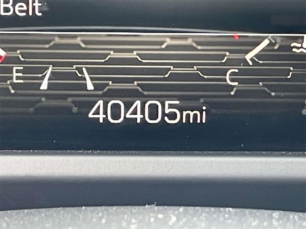 Used 2024 GMC Acadia Elevation image 23