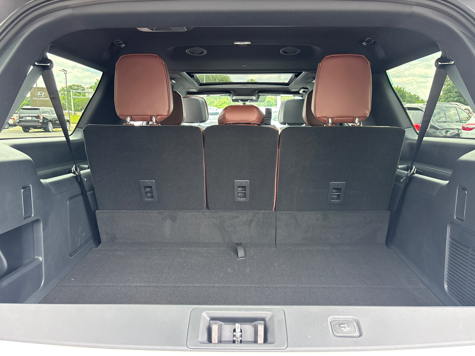 New 2026 Lincoln Navigator Reserve AWD/4WD image 9