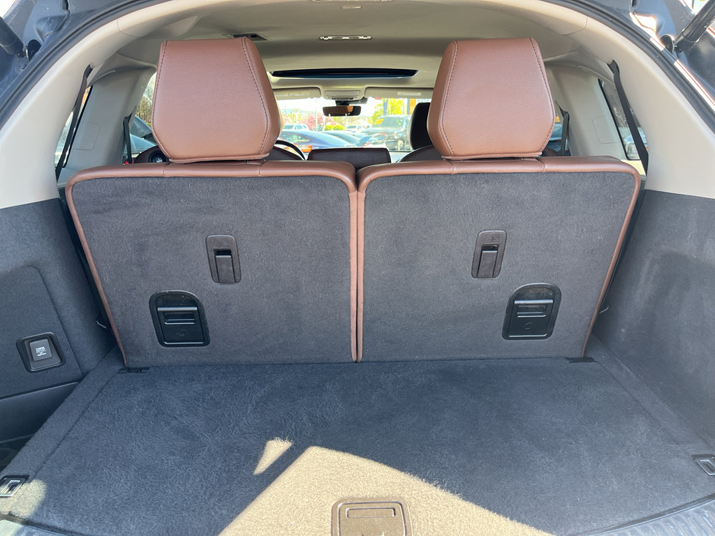 Used 2020 Acura MDX w/ Technology Package AWD/4WD image 18