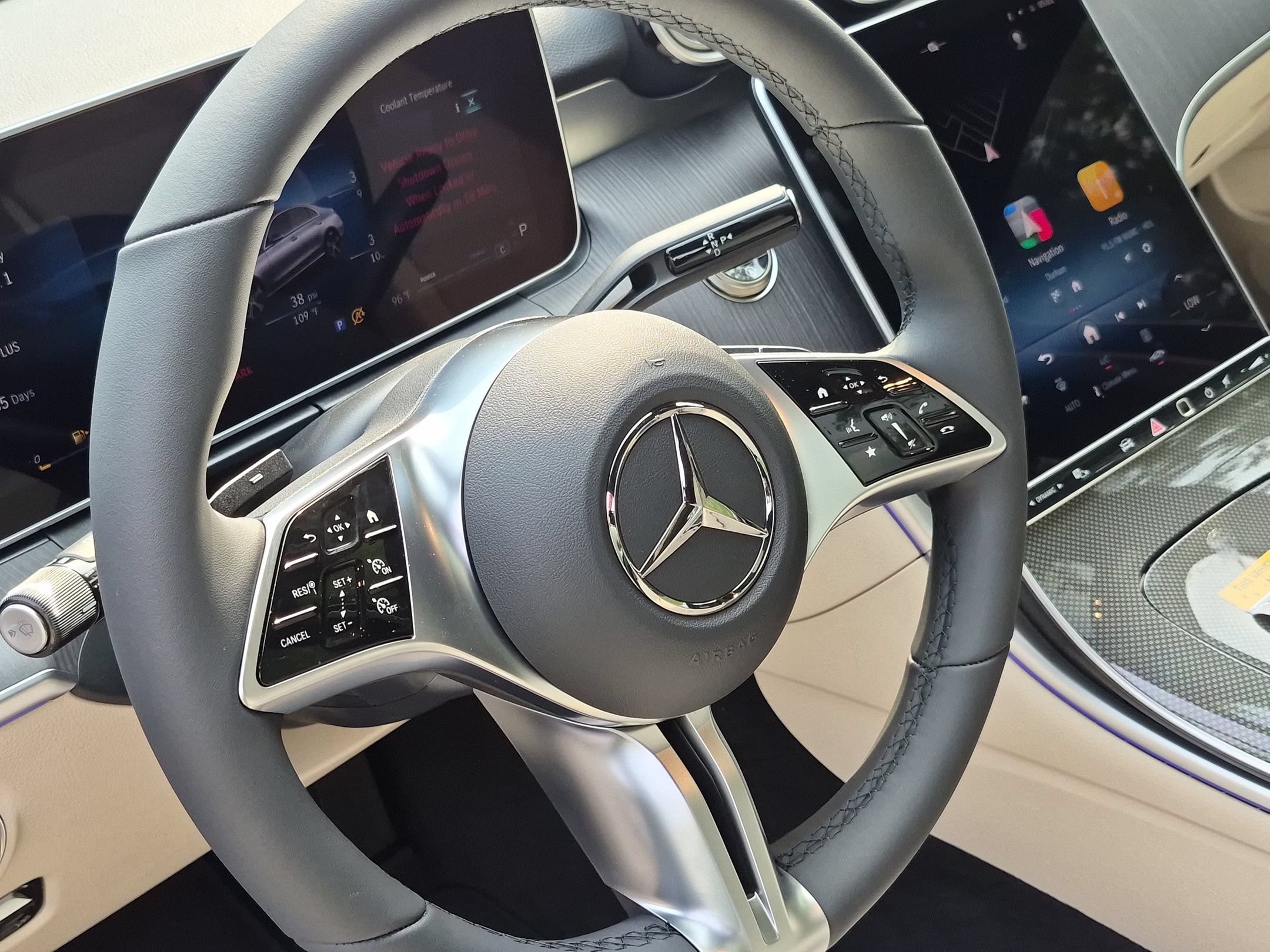 New 2026 Mercedes-Benz C 300 4MATIC Sedan image 18