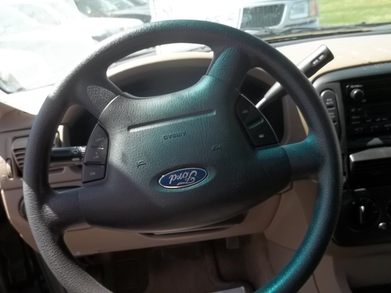 Used 2002 Ford Explorer XLT AWD/4WD image 8