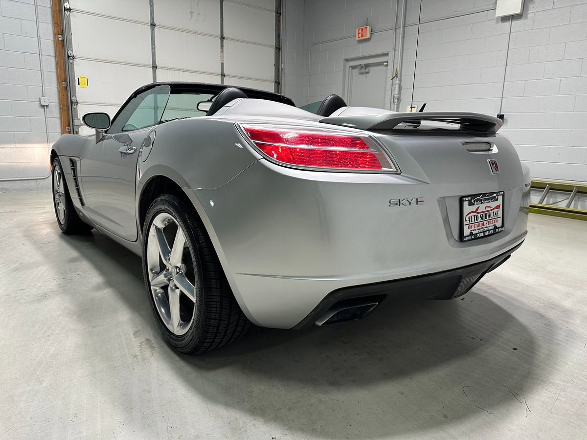 Used 2008 Saturn Sky Red Line RWD image 11