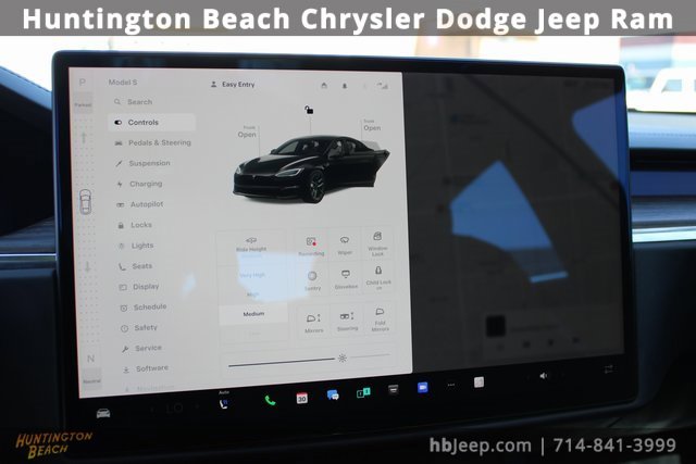 Used 2021 Tesla Model S Plaid image 22