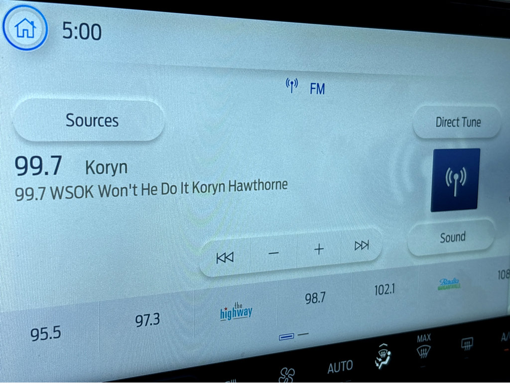 Used 2025 Ford Escape ST-Line Elite image 7