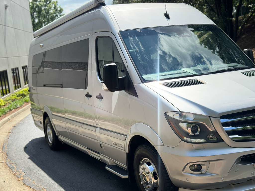 Used 2015 Mercedes-Benz Sprinter 3500 image 11