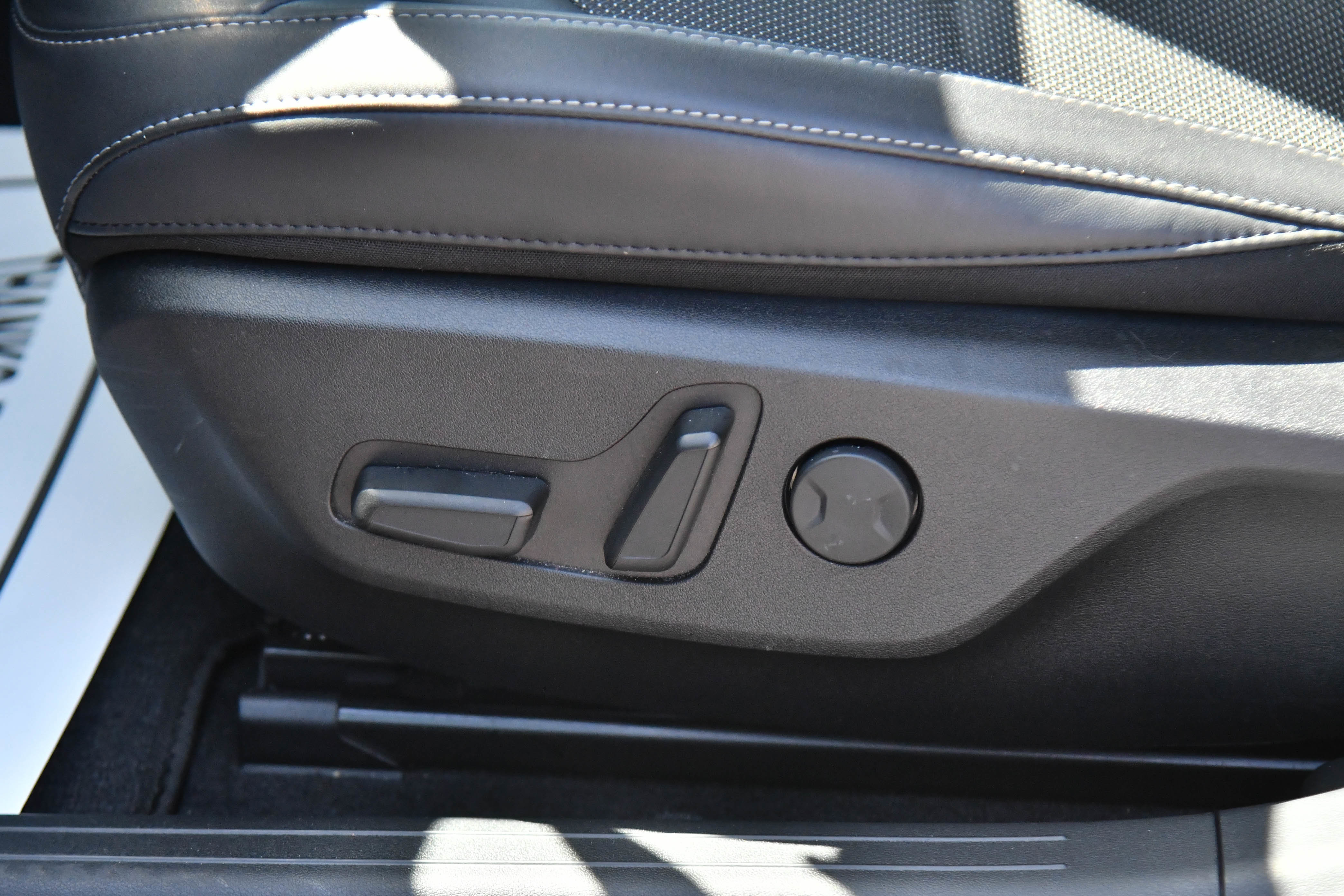 Used 2024 Kia EV6 Light RWD image 17
