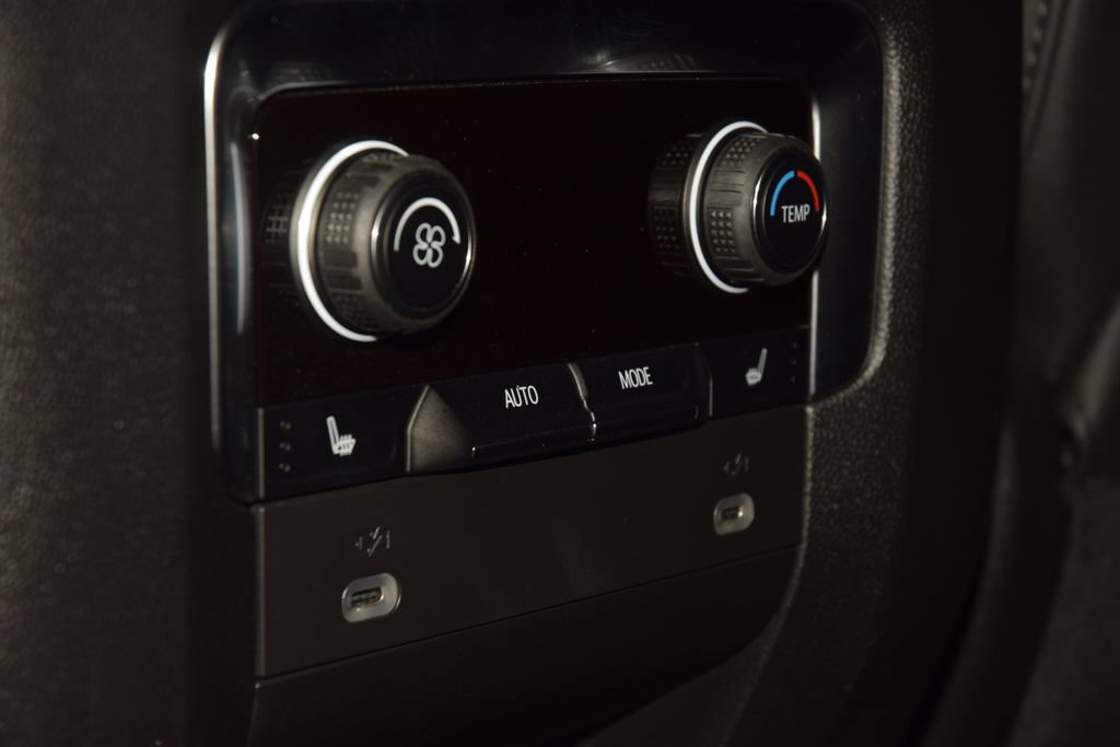 Used 2024 Chevrolet Suburban High Country w/ Max Trailering Package AWD/4WD image 43