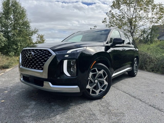 Used 2021 Hyundai Palisade Calligraphy w/ Winter Package