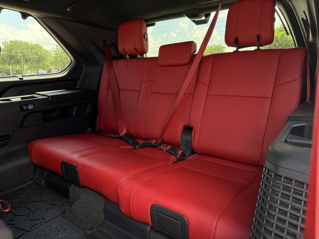 Used 2025 Toyota Sequoia TRD Pro AWD/4WD image 30