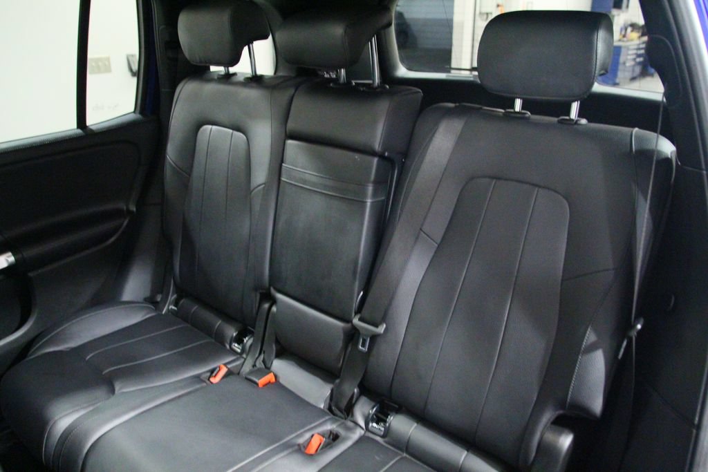 Used 2020 Mercedes-Benz GLB 250 4MATIC image 28