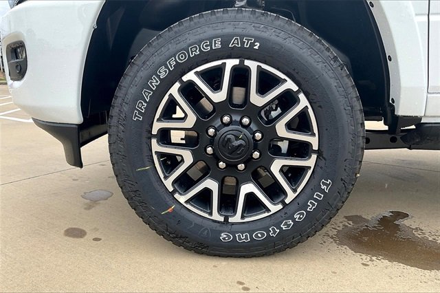 New 2025 RAM 2500 Limited image 18