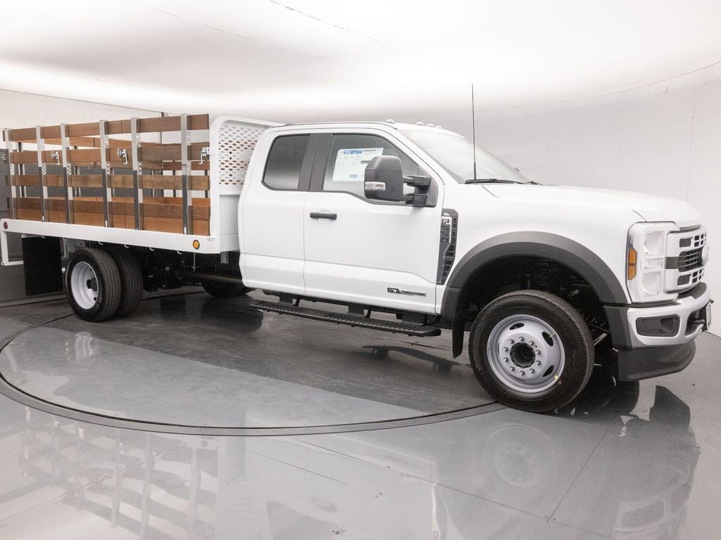 New 2026 Ford F550 2WD SuperCab Super Duty image 3