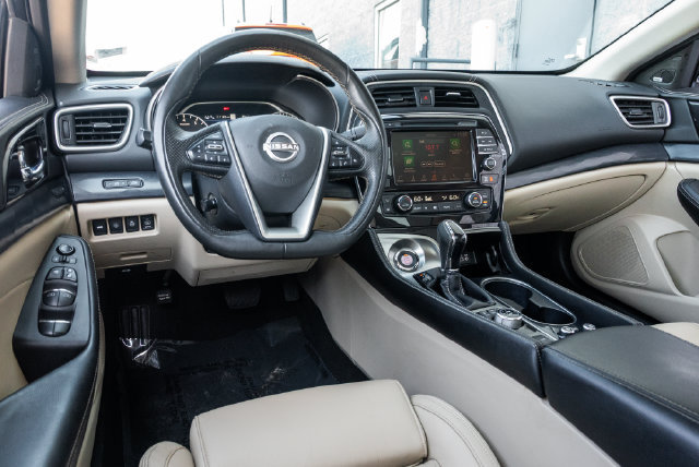 Certified 2023 Nissan Maxima Platinum w/ Sport Mat Group FWD image 7