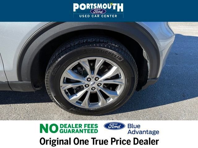 Used 2022 Ford Explorer XLT w/ Equipment Group 202A AWD/4WD image 36