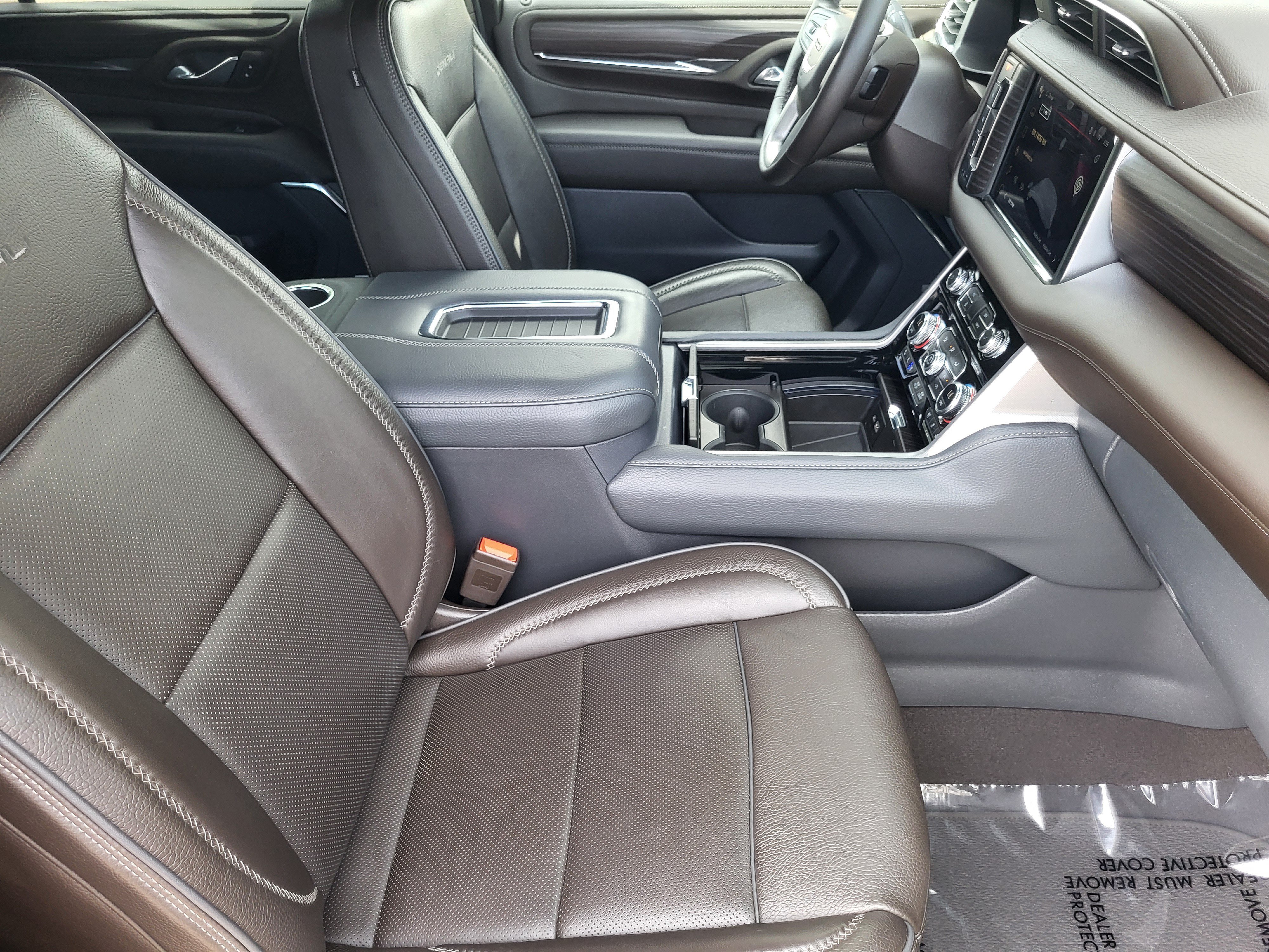 Used 2023 GMC Yukon Denali AWD/4WD image 11
