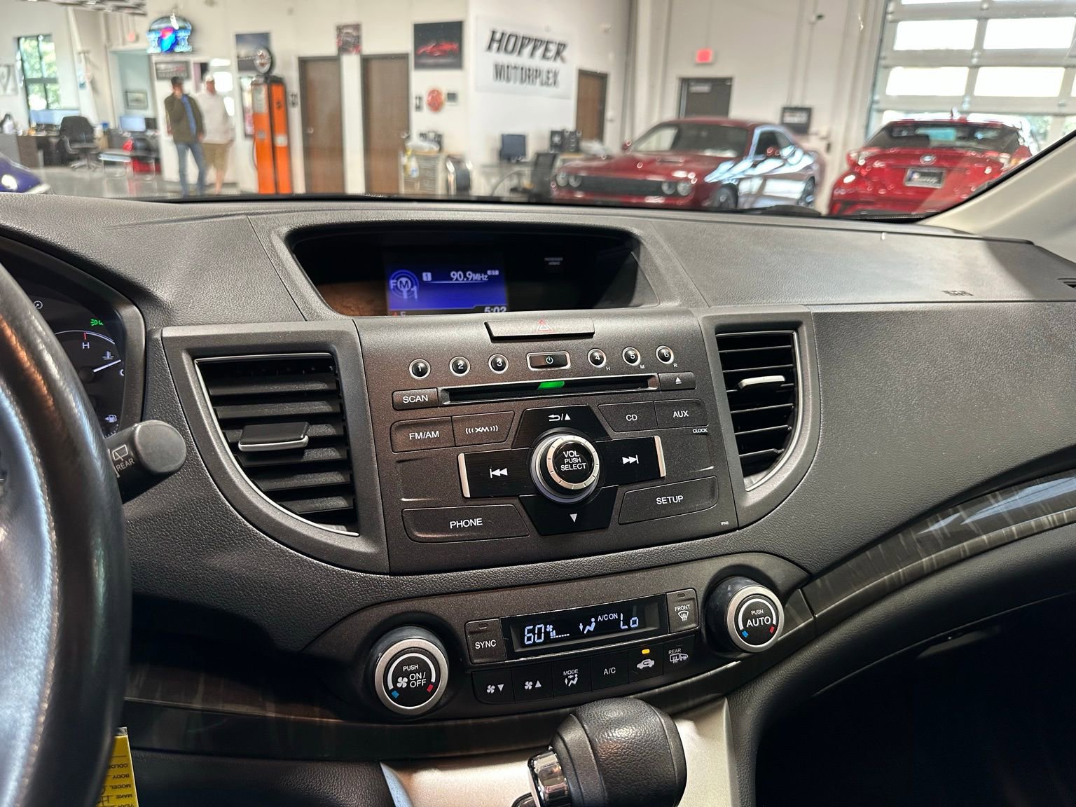 Used 2014 Honda CR-V EX-L image 24