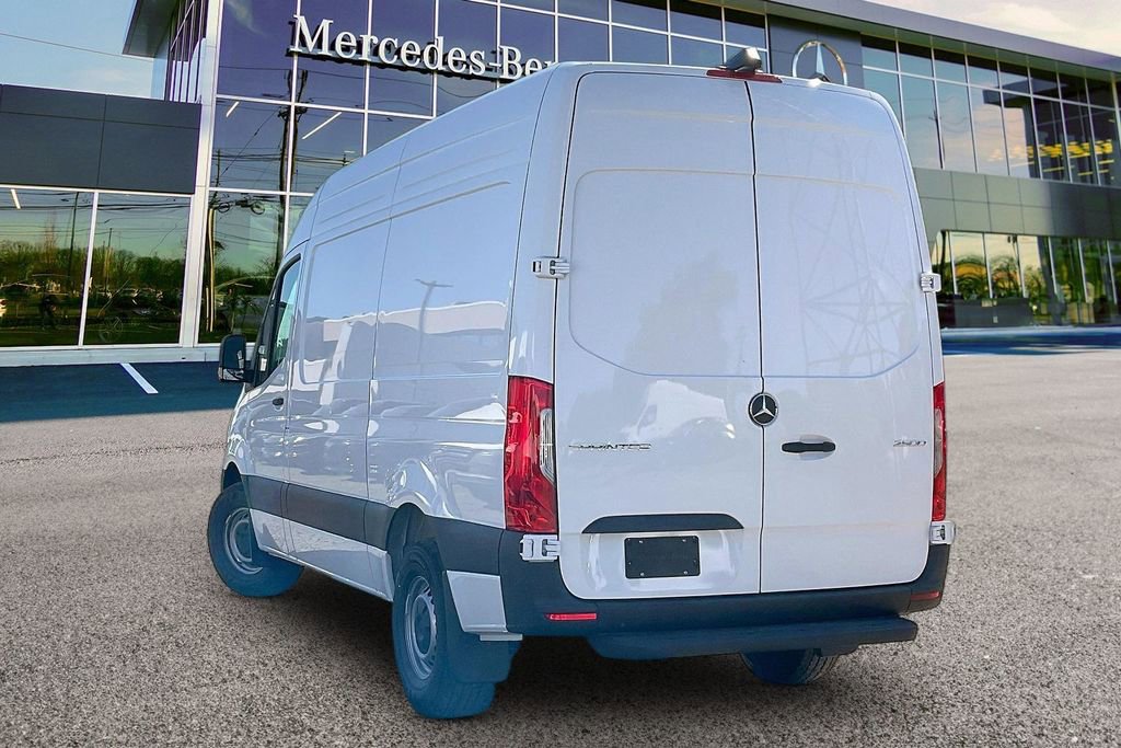 New 2026 Mercedes-Benz Sprinter 2500 image 3
