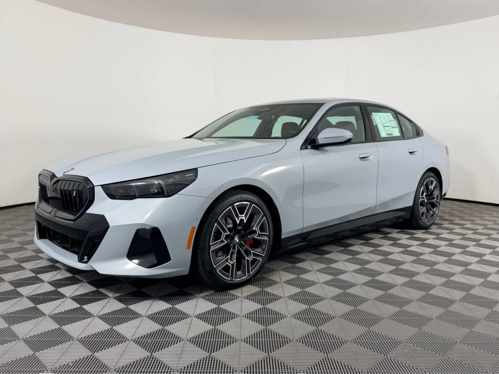 New 2026 BMW i5 eDrive40 w/ M Sport Package image 7