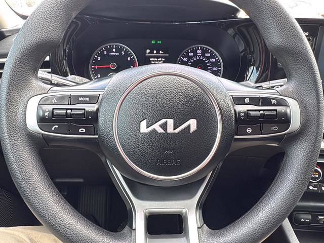 Used 2023 Kia K5 LXS FWD image 15