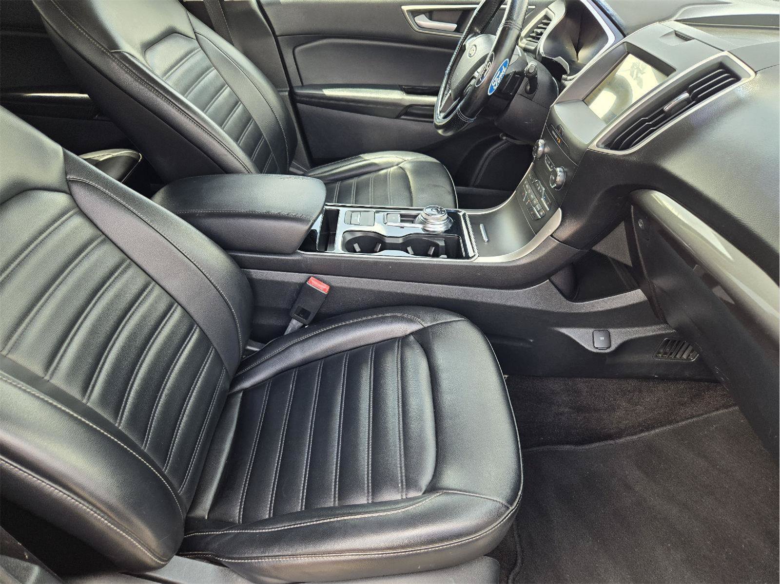 Used 2020 Ford Edge SEL AWD/4WD image 14