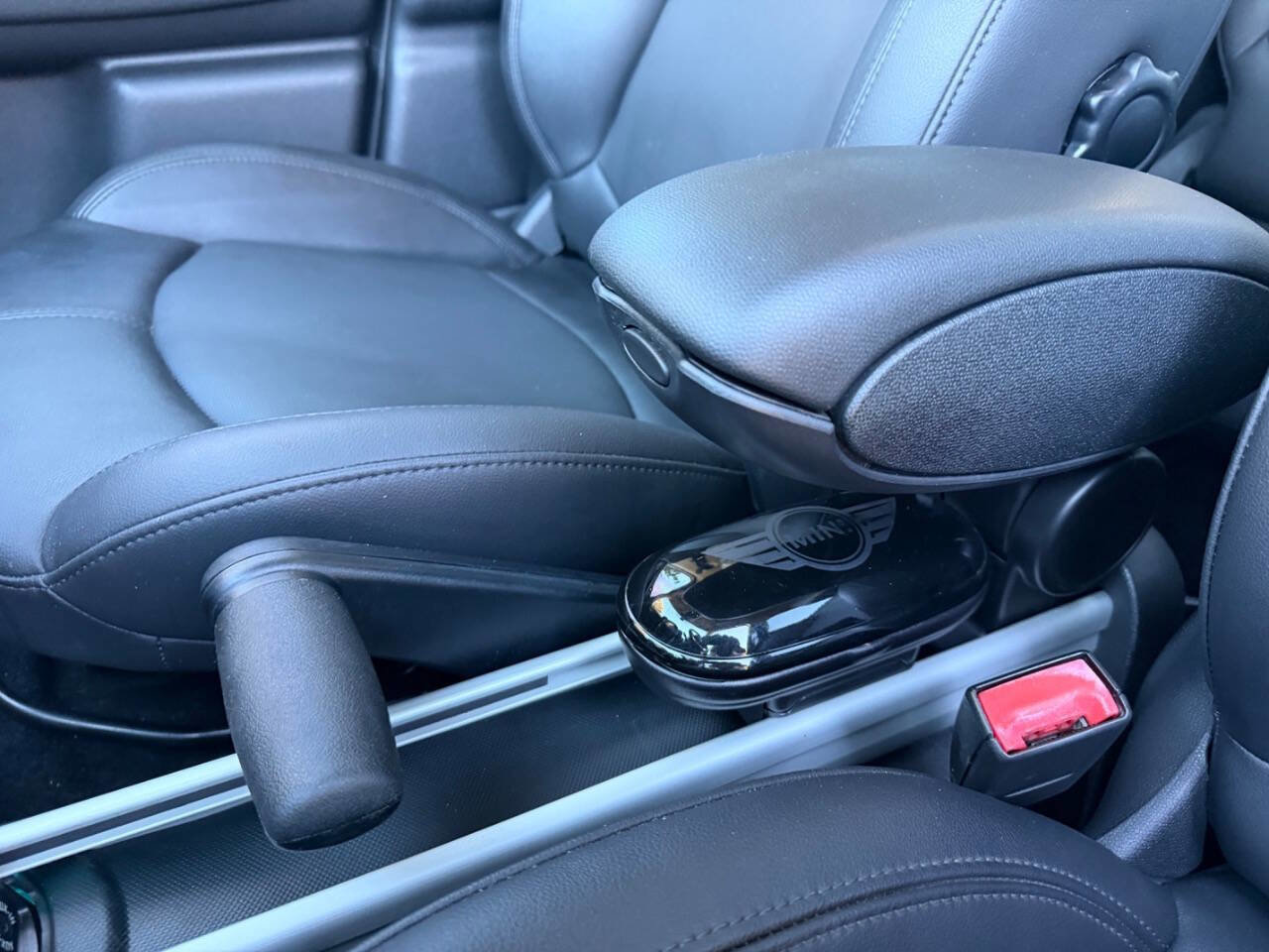 Used 2014 MINI Cooper Countryman S image 23