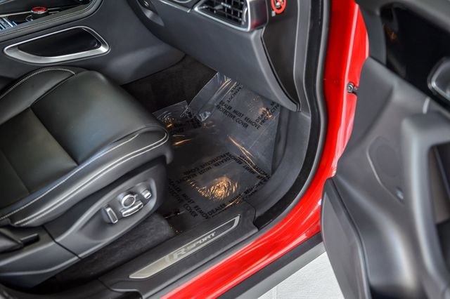 Used 2018 Jaguar F-PACE R-Sport image 47