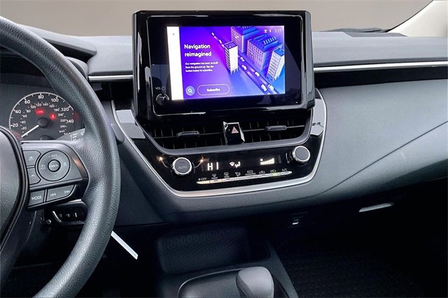 Used 2024 Toyota Corolla LE image 9