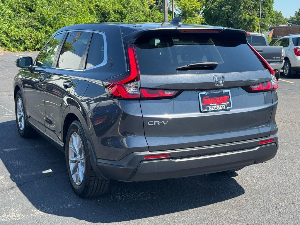 Used 2024 Honda CR-V EX image 7